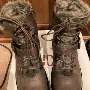 Ankle Boot Fur Trim Boot Carlos Santana Size 8M